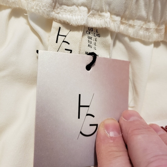 NWT Happily Grey Ivory in color fashionable Jogger/Cargo Pants Size Large - Picture 9 of 9